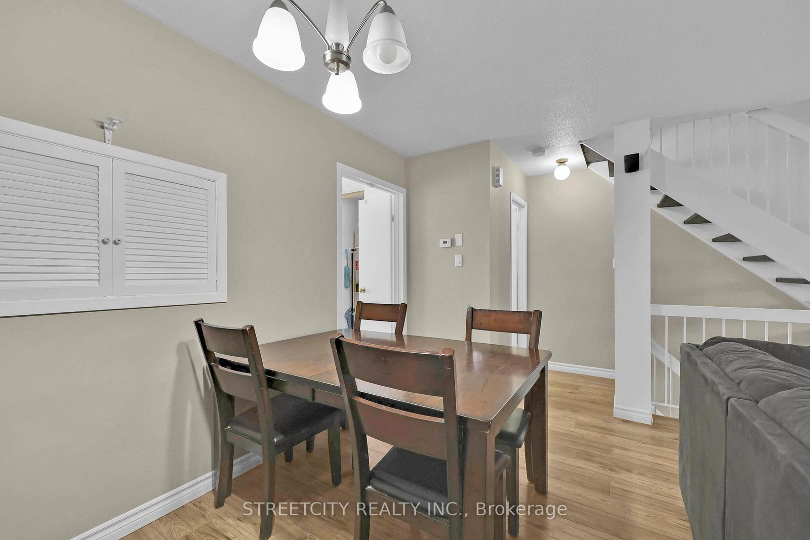 Townhouse for sale at 8-253 Taylor Street, London East, Ontario, N5Y 2J6 - East C - MLS: X12836000