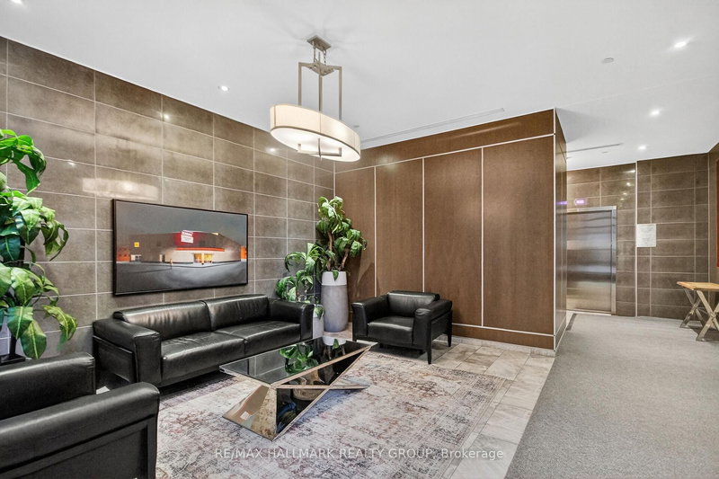 503 - 10 Rosemount Ave, Ottawa, K1Y 4G9 | Image 3