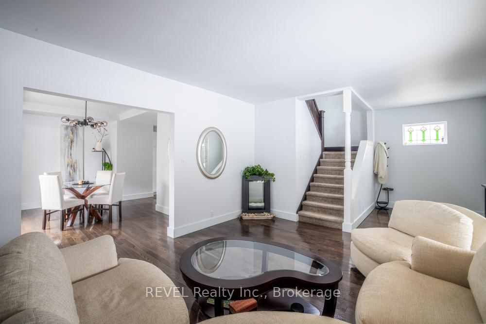 Detached House for sale at 3852 Highland Drive, Fort Erie, Ontario, L0S 1N0 - Ridgeway - MLS: X12836116