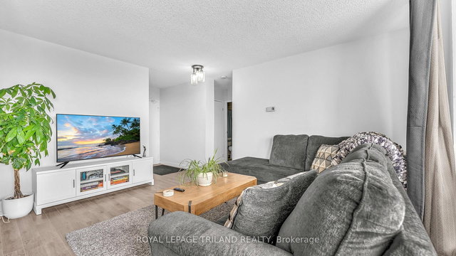 1010 - 1105 Jalna Boulevard