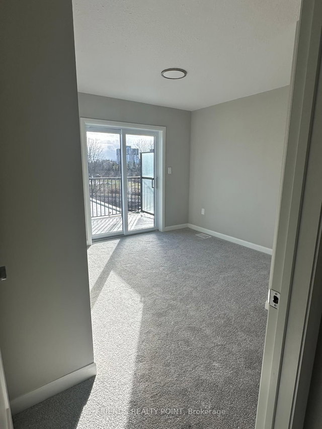 212 - 708 Woolwich Street