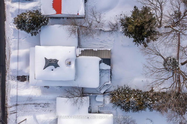 10 Florence Street W