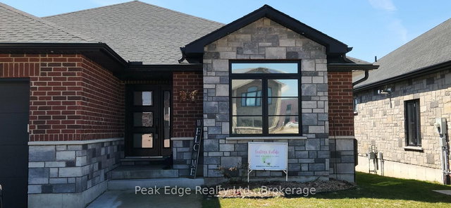 196 17th Avenue A Avenue