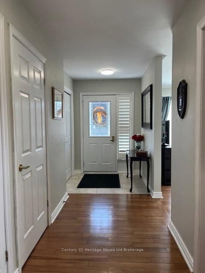 65 Edwin Crescent — photo 5