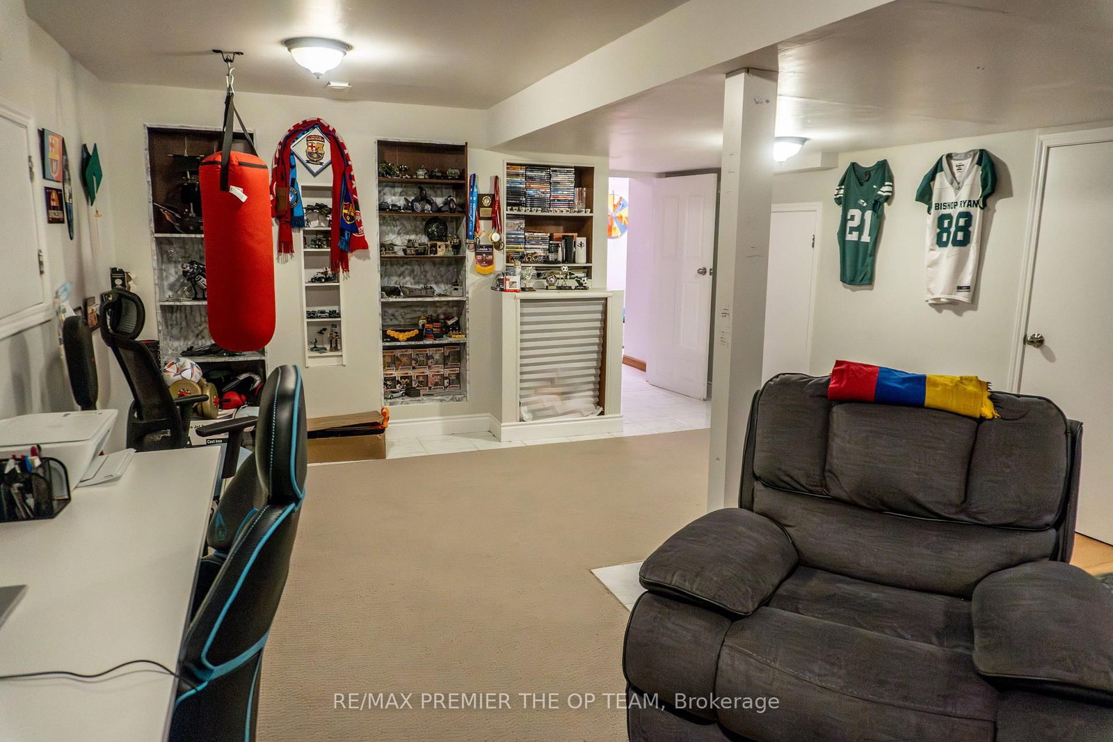 Townhouse for sale at 3-255 Mount Albion Road, Hamilton, Ontario, L8K 6P7 - Red Hill - MLS: X12836688