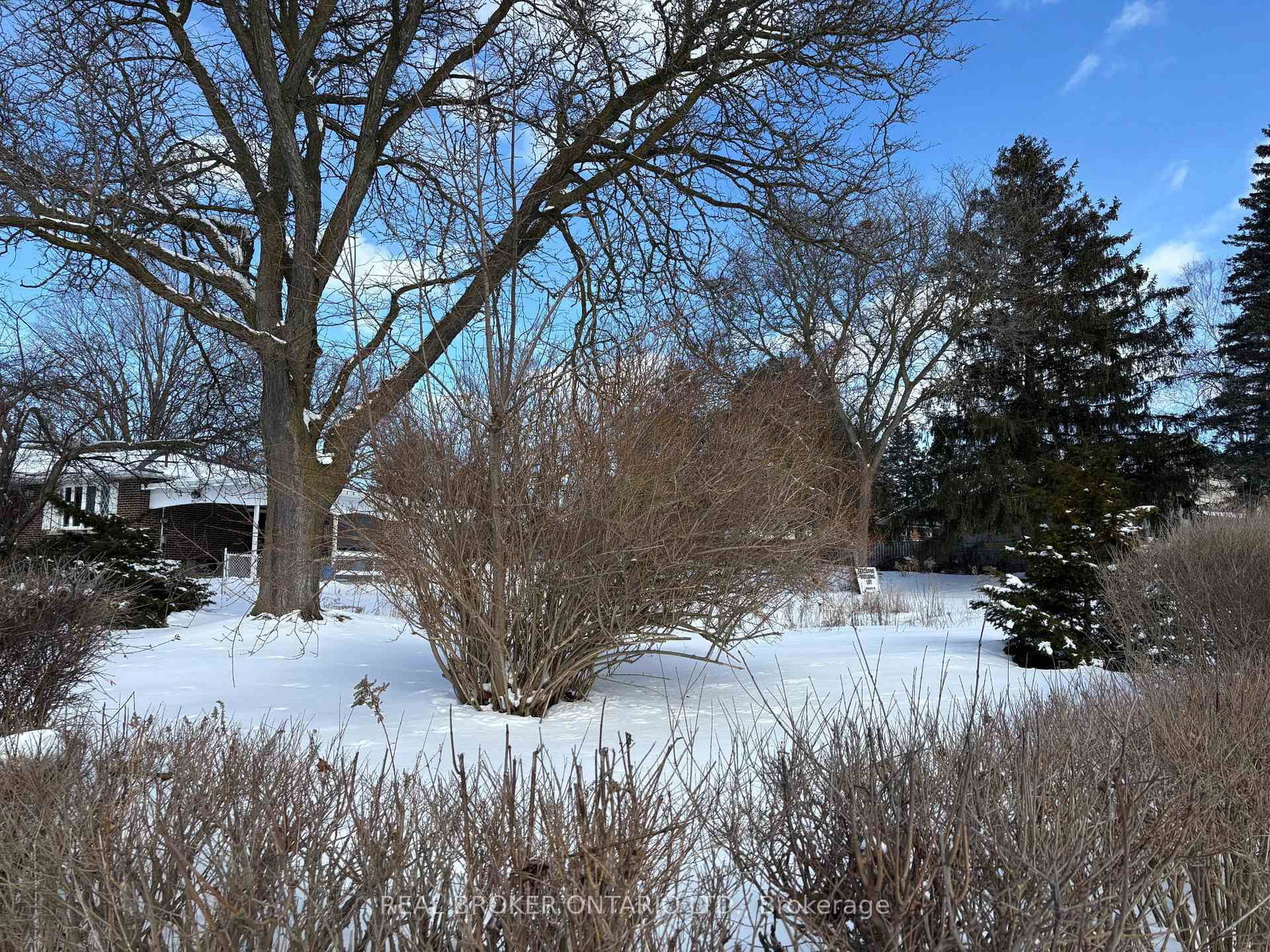 4 Sherwood Drive - Photo 11