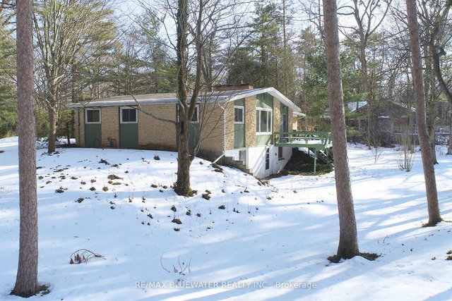 10318 Riverside Drive