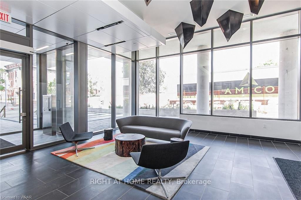 85 DUKE STREET WEST, Unit 1401 - Photo 17