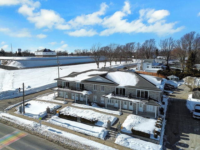 7 - 410 KING Street E