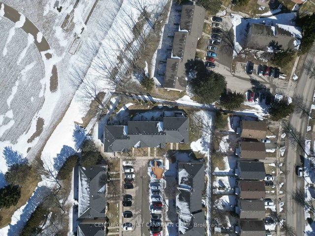 16 - 925 Lawson Road