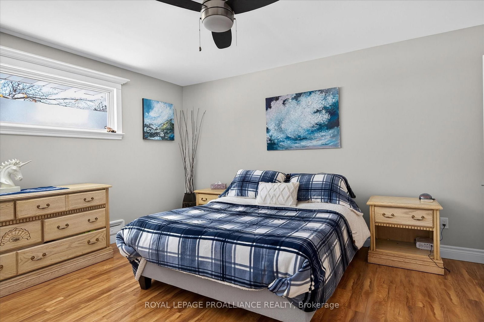 Detached House for sale at 960 Weller Street, Peterborough, Ontario, K9J 4Y2 - Monaghan Ward 2 - MLS: X12838398