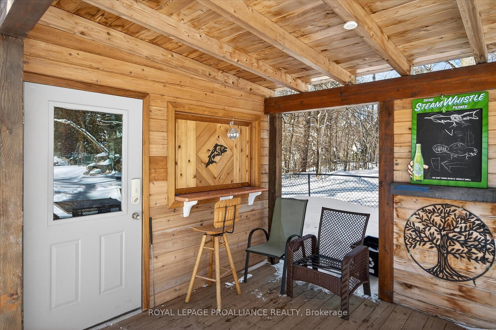 Detached House for sale at 960 Weller Street, Peterborough, Ontario, K9J 4Y2 - Monaghan Ward 2 - MLS: X12838398