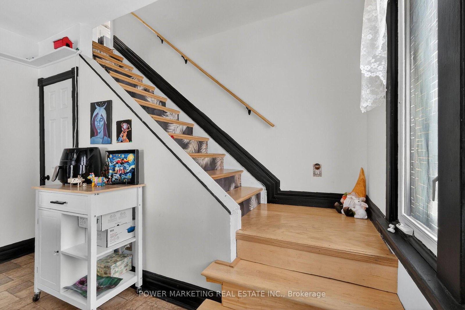 Detached House for sale at 231 ETHEL Street, Ottawa, Ontario, K1L 5X1 - Vanier - MLS: X12838572