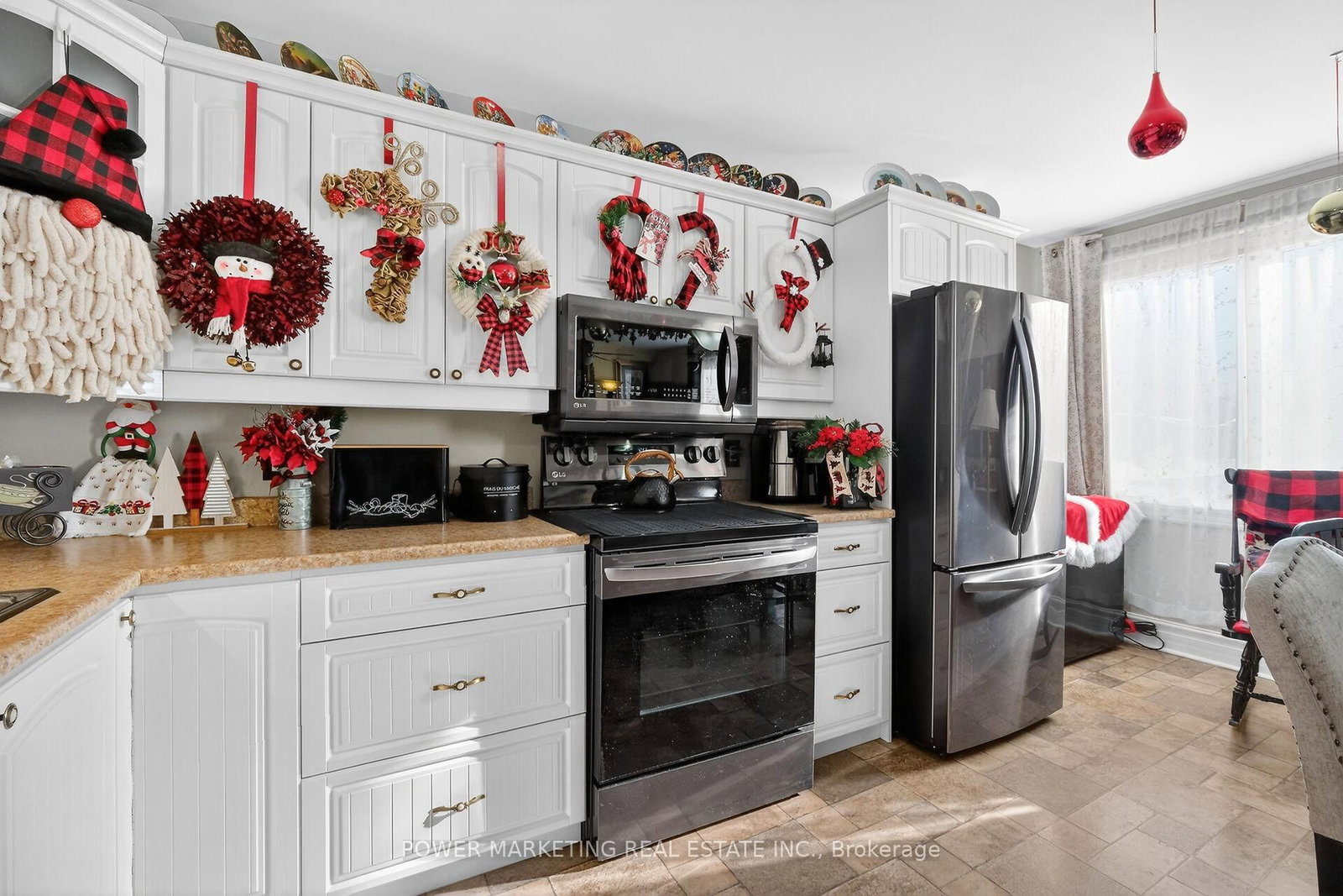 Detached House for sale at 231 ETHEL Street, Ottawa, Ontario, K1L 5X1 - Vanier - MLS: X12838572