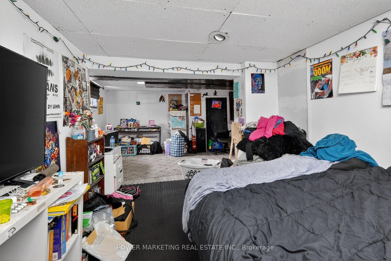 Detached House for sale at 231 ETHEL Street, Ottawa, Ontario, K1L 5X1 - Vanier - MLS: X12838572