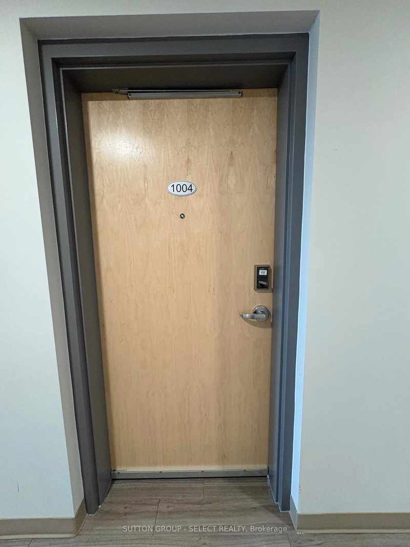 1004 - 99 POND MILLS Rd, London South, N5Z 3X3 | Image 3