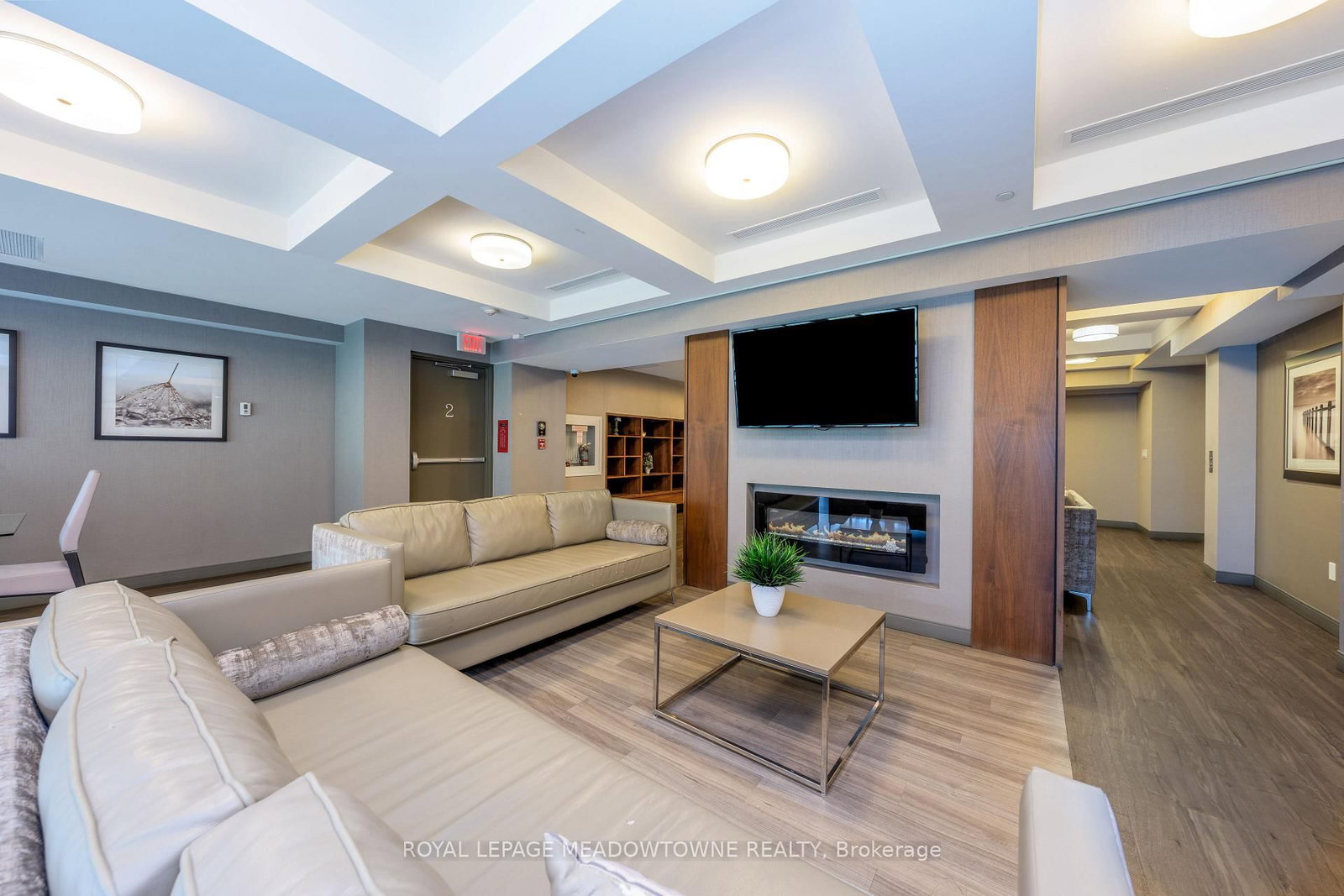 Condo for sale at 505-150 Main Street, Hamilton, Ontario, L8P 1H8 - Central - MLS: X12839044