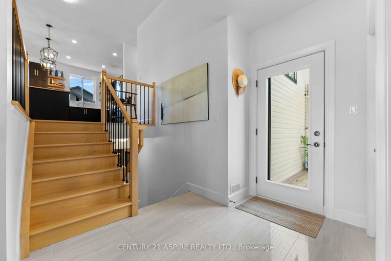 1002 Butler Blvd, Petawawa, K8H 1W8 | Image 3