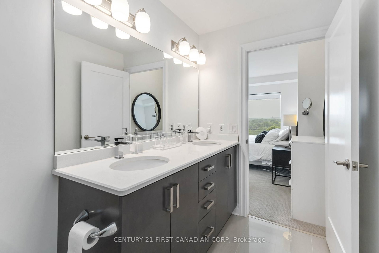 505 Talbot Street, Unit 809 - Photo 39