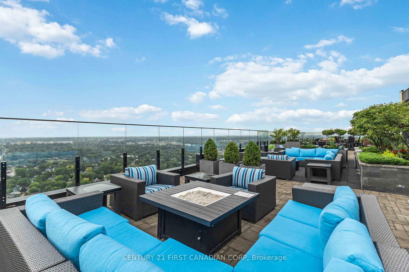 505 Talbot Street, Unit 809 - Photo 47