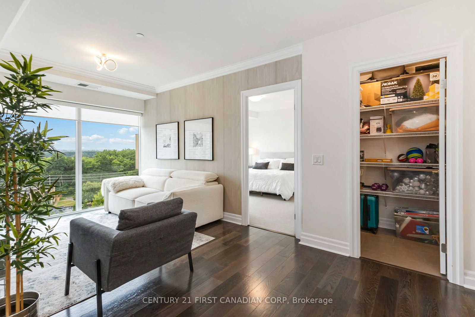 505 Talbot Street, Unit 809 - Photo 6