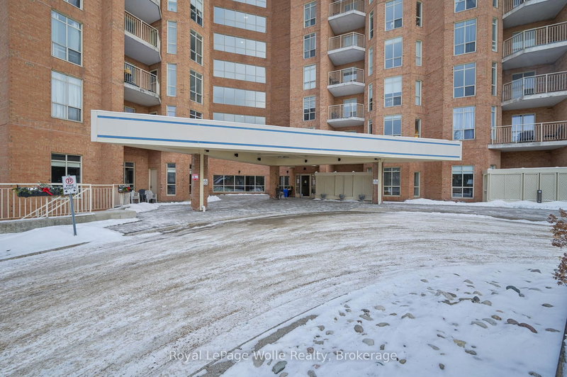 302 - 1414 King St E, Kitchener, N2G 4T8 | Image 2