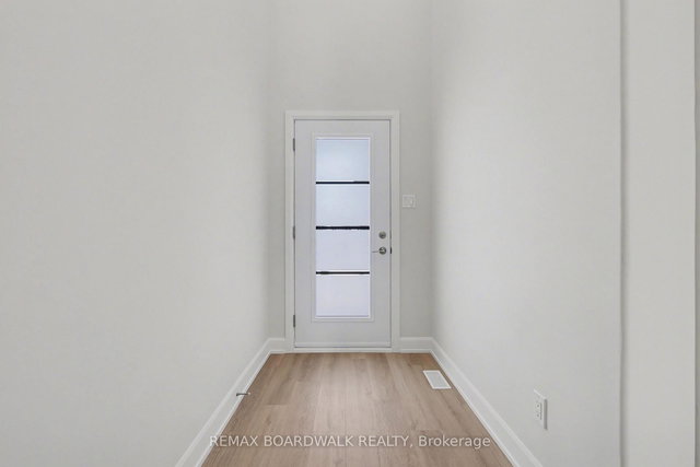 967 Chablis Crescent