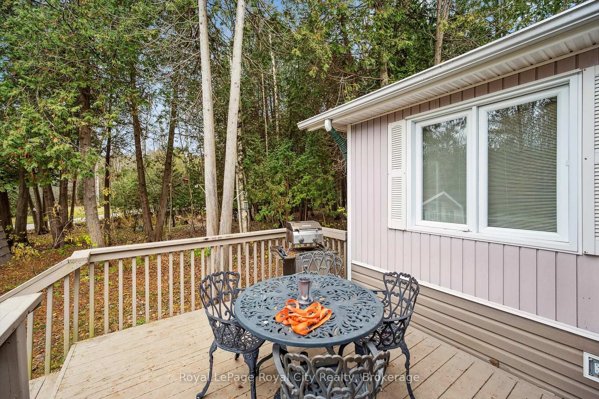 10 Spruce Avenue