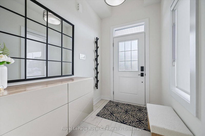 32 Hutchison Rd, Guelph, N1L 0R4 | Image 2