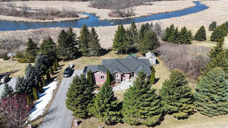 108 Grayrock Crescent