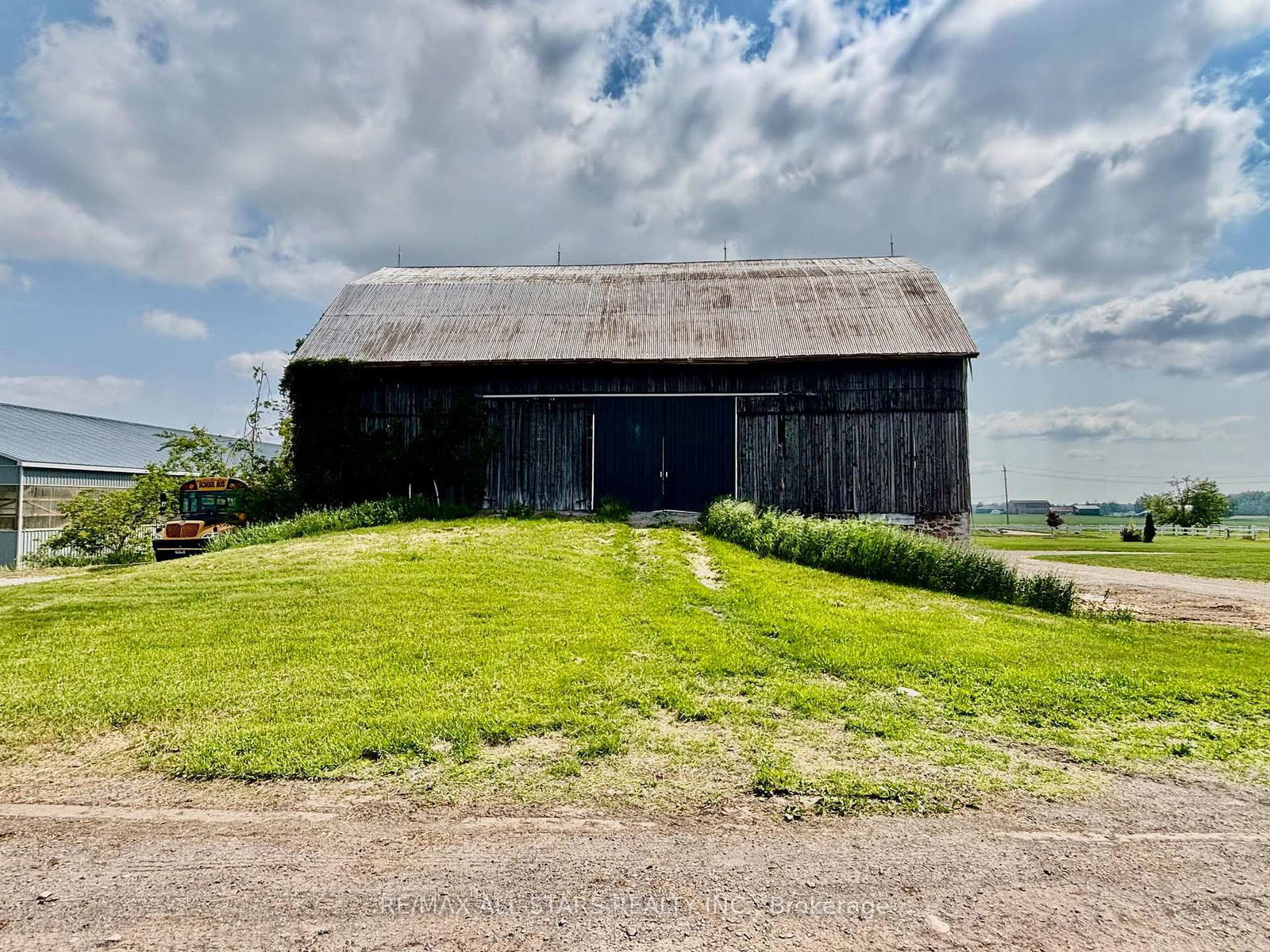 Listing Image 49