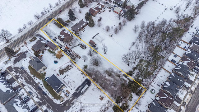 745190 Oxford Road 17