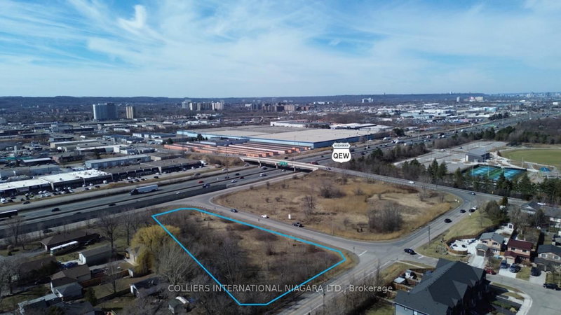 6 Parkedge Dr, Hamilton, L8E 3A8 | Image 3