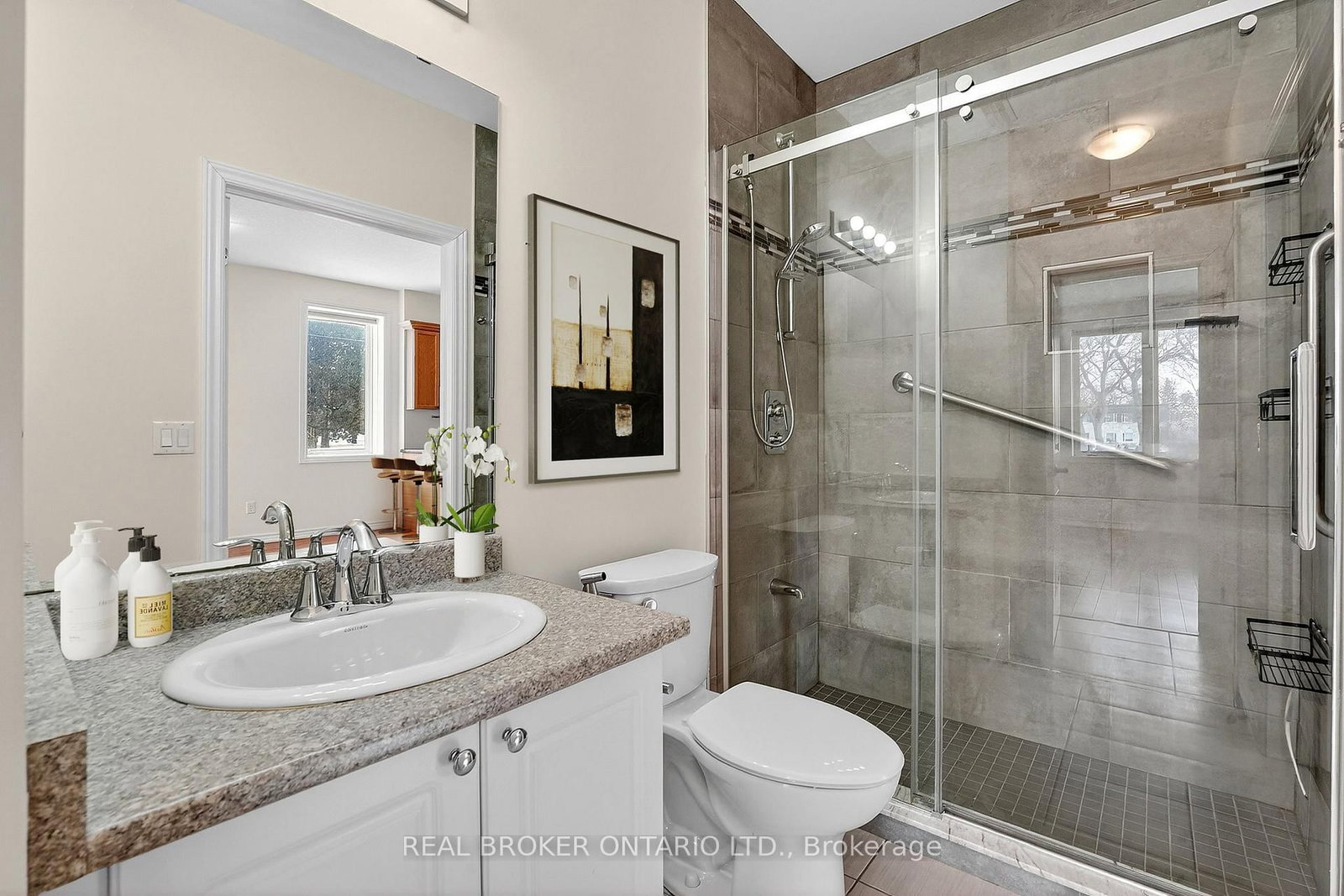 Condo for sale at 102-95 Wilson Street, Hamilton, Ontario, L8L 5C4 - Ancaster - MLS: X12841498