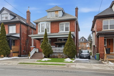 68 Gage Avenue S — photo 3