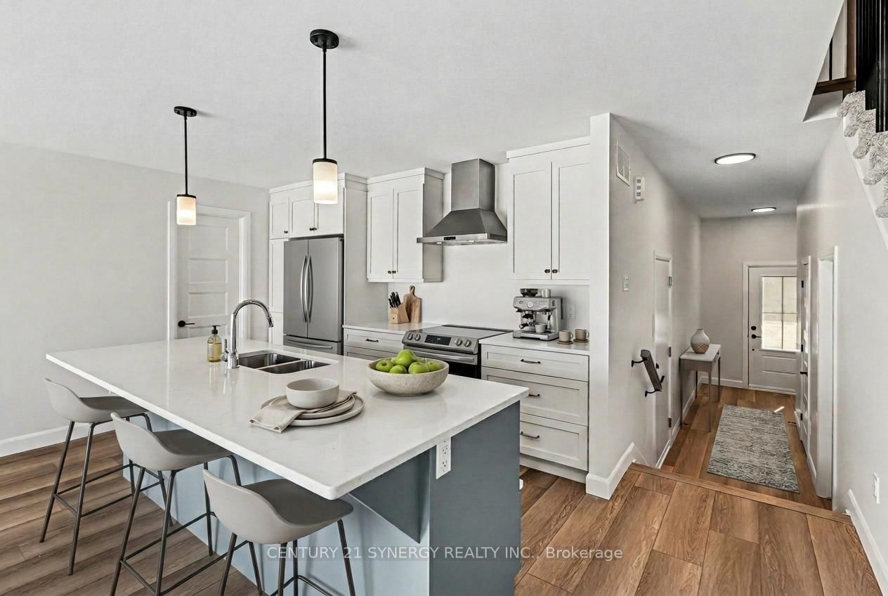 73 VILLENEUVE Street • North Stormont, ON photo 8