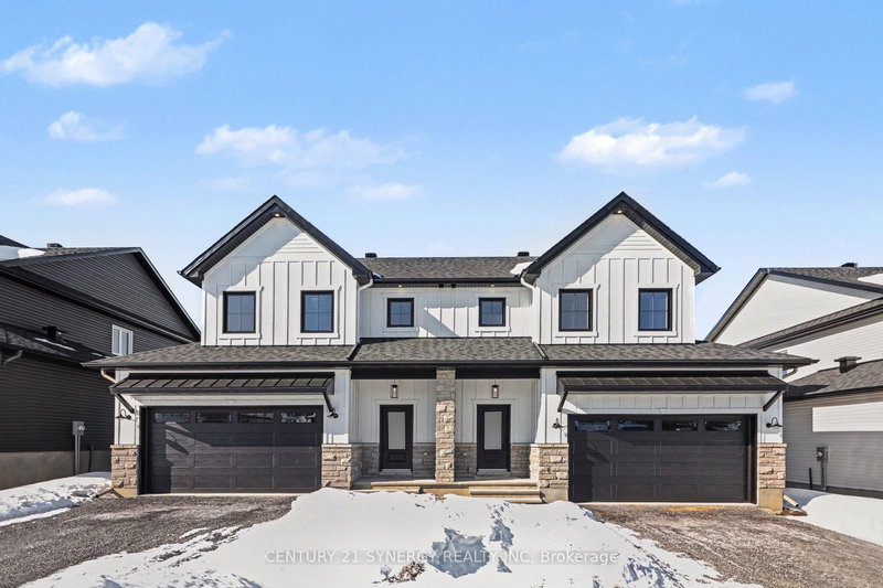 77 VILLENEUVE St, North Stormont, K0C 1W0 | Image 2