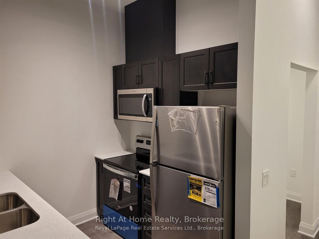 1936 Rymal Road E, Unit 101 - Photo 9