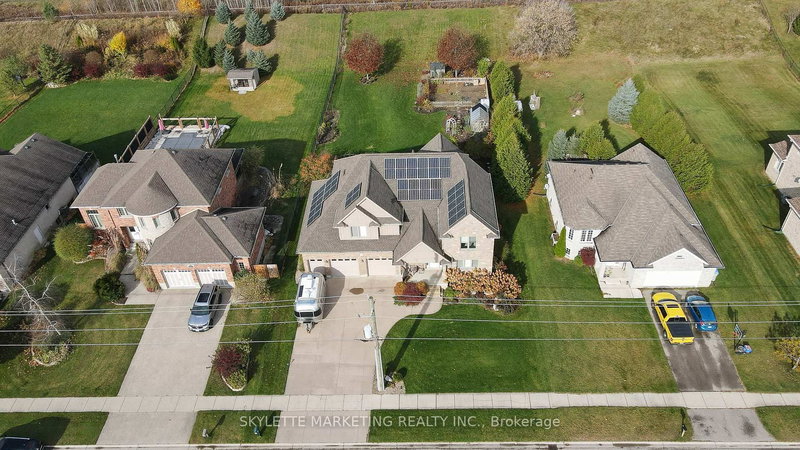 536 Juliana Dr, Strathroy-Caradoc, N0L 1W0 | Image 3