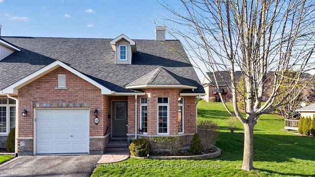 105 - 86 VILLAGE Crescent