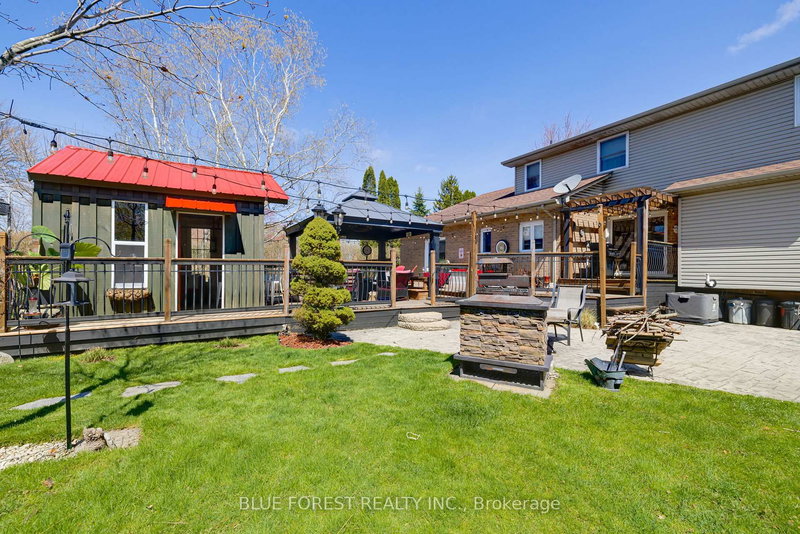174 McArthur Street