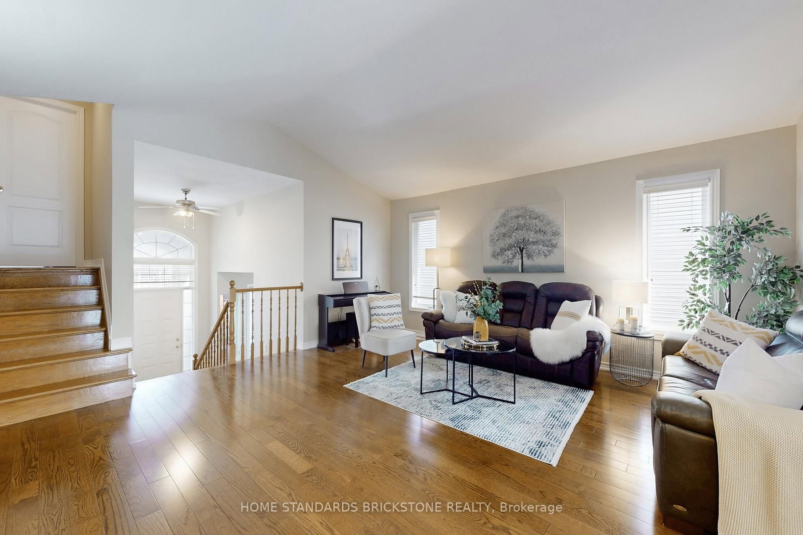 Detached House for sale at 412 Autumn Crescent, Welland, Ontario, L3C 7J9 - West Welland - MLS: X12842738