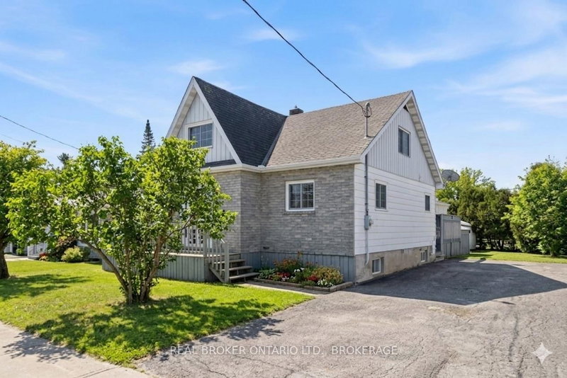 25 Dunbar Avenue