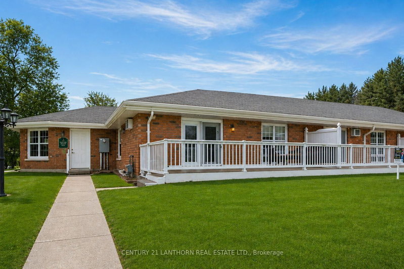 home for sale on 5-494 Metcalf Street