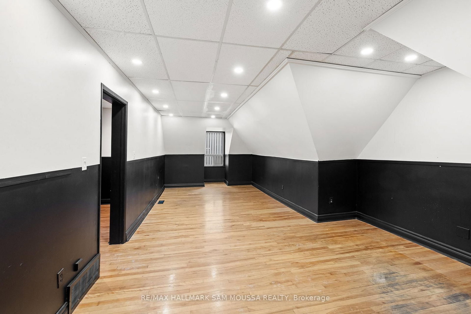 162-164 Metcalfe Street, Unit 3 - Photo 16