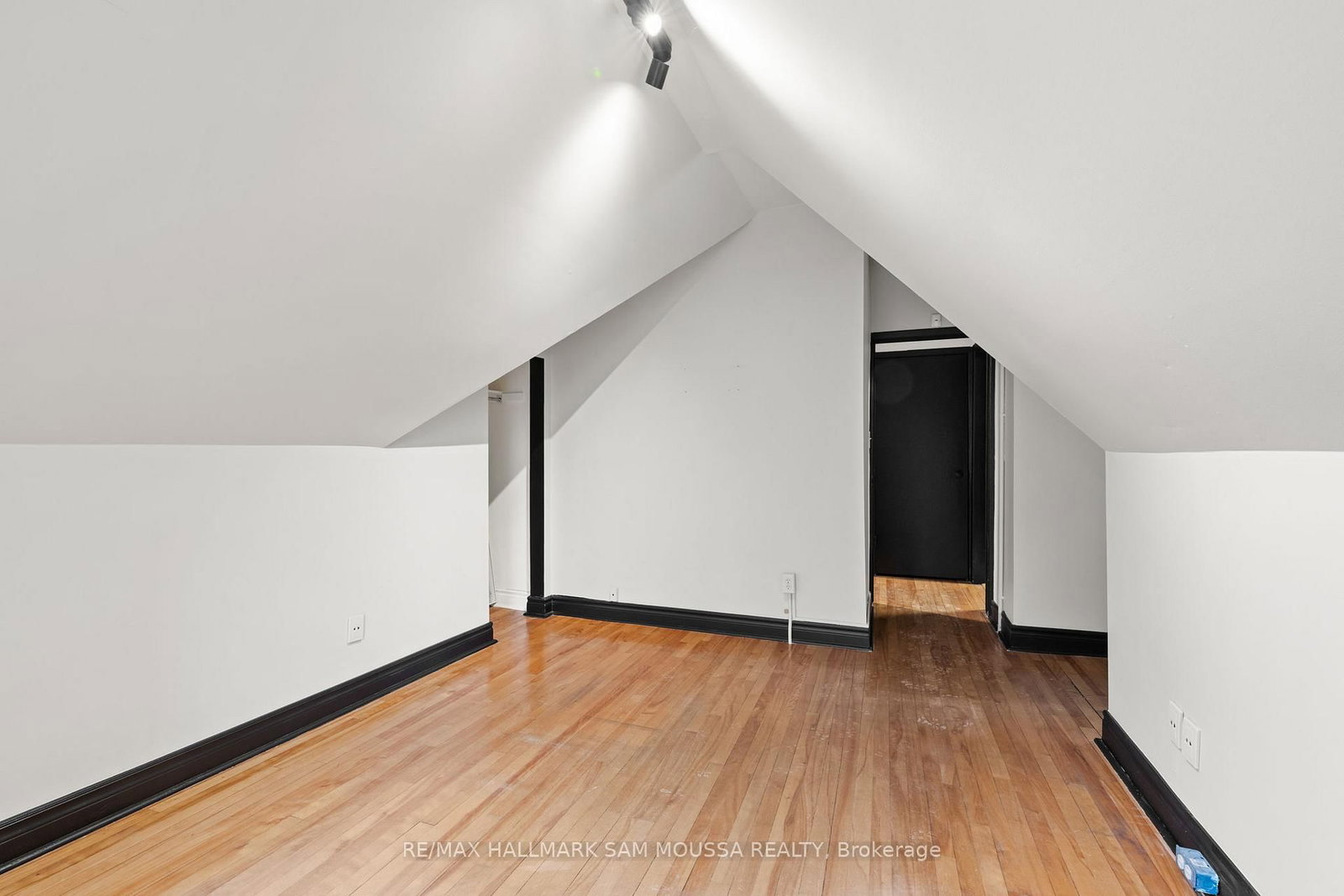 162-164 Metcalfe Street, Unit 3 - Photo 18