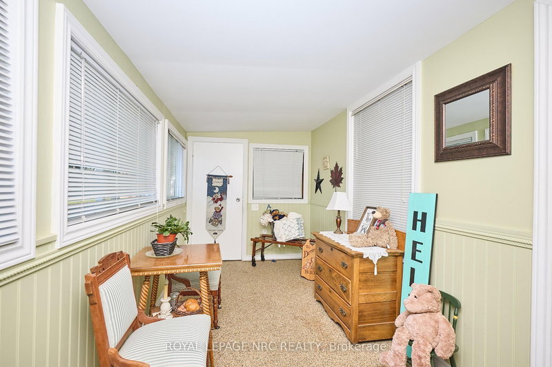 4013 Welland St, Niagara Falls, L2G 6J7 | Image 2