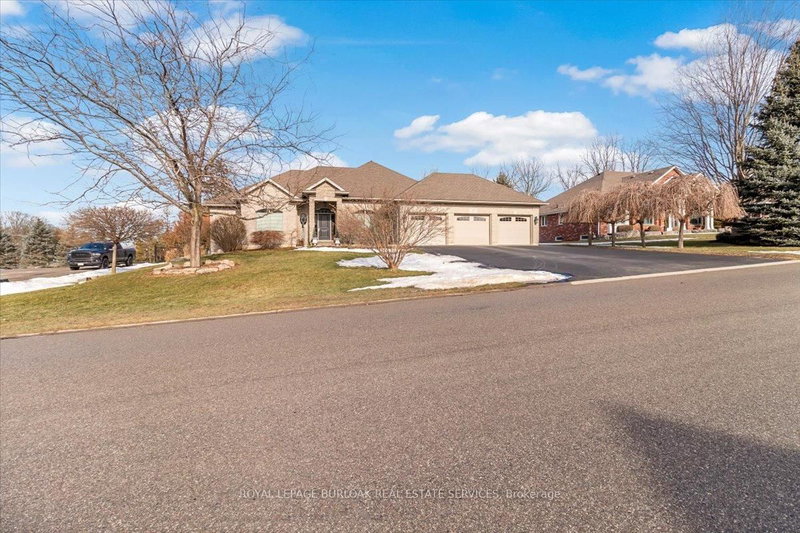 21 Farrow Rd, Brantford, N3T 5L7 | Image 2