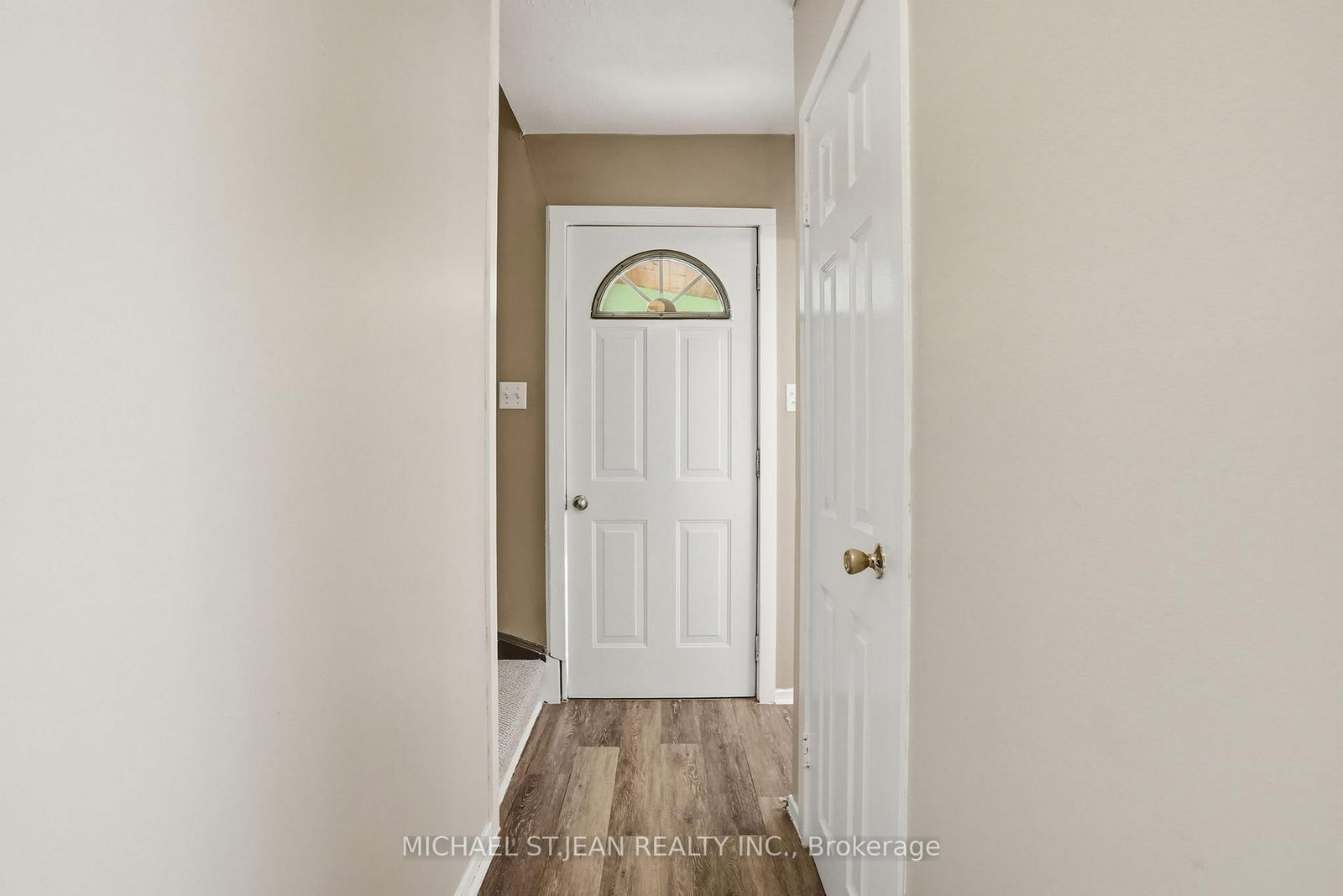 Detached House for sale at 176 Adair Avenue, Hamilton, Ontario, L8H 6A9 - McQuesten - MLS: X12843736