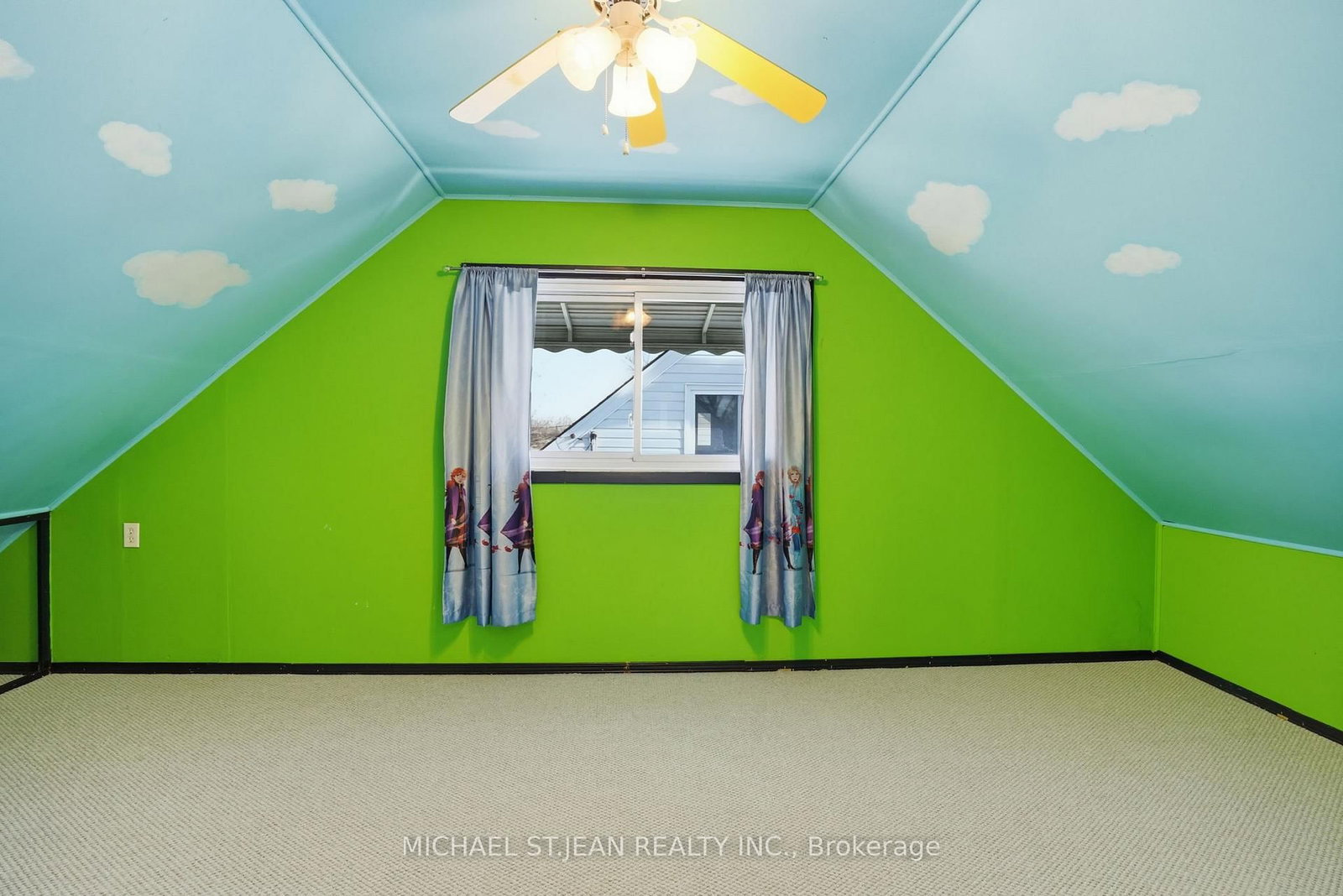 Detached House for sale at 176 Adair Avenue, Hamilton, Ontario, L8H 6A9 - McQuesten - MLS: X12843736